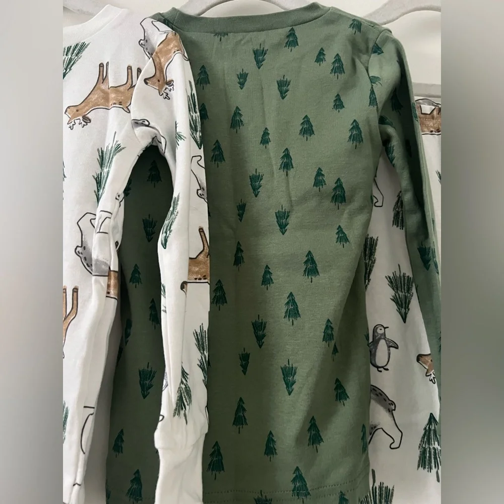 Simple Joys by Carter's 3-Piece Snug-fit 100% Cotton Holiday Pajama Set 5T NWT - Picture 3 of 10